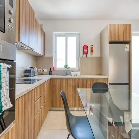 Apartament Cozy 2bed In Ta' Xbiex Close To Sea Santa Vennera