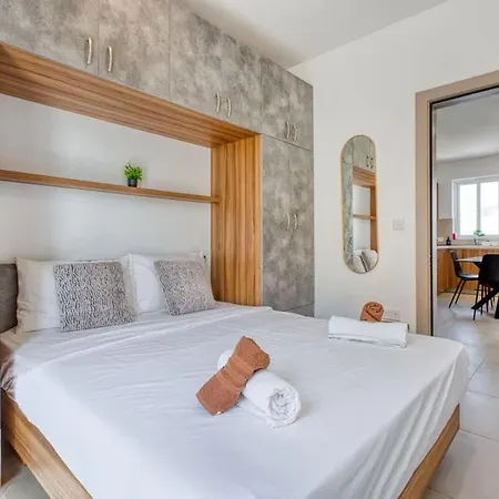 Cozy 2bed In Ta' Xbiex Close To Sea